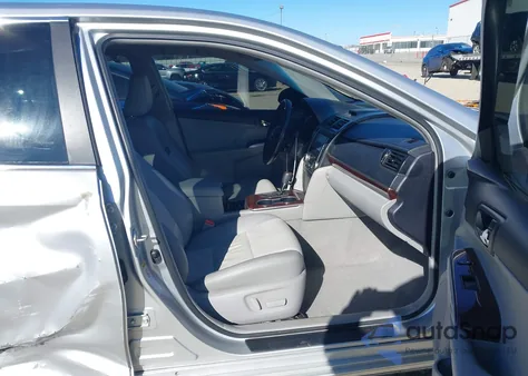 2012 Toyota Camry Xle z USA, uszkodzony, nr VIN 4T4BF1FK6CR264456